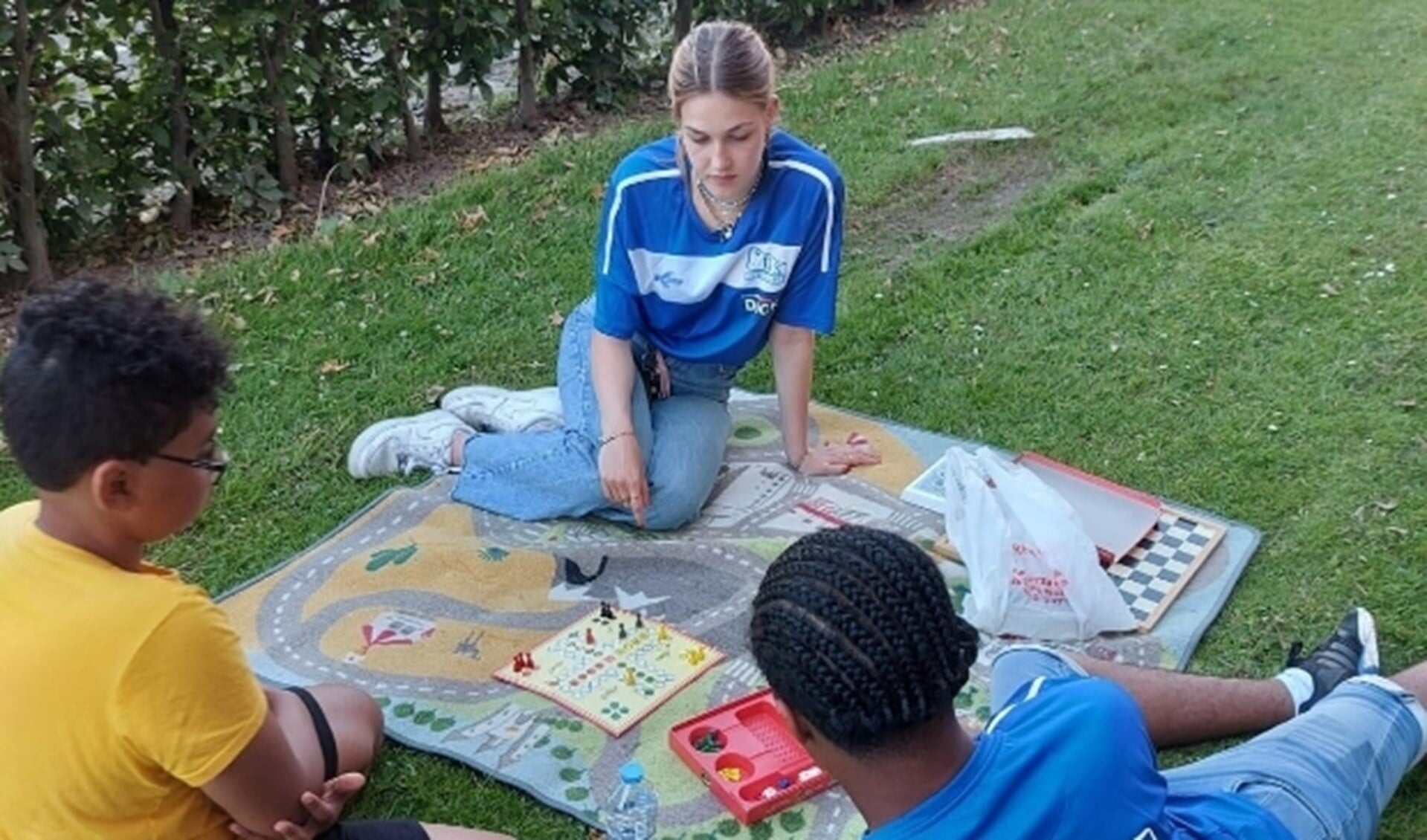 Overal in de stad moeten er activiteiten komen voor Rotterdamse kinderen, als Eeuwcadeau van de studenten van RSC.