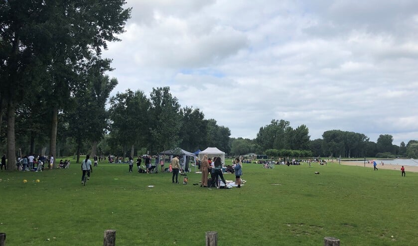 <p>In en rondom de plas en het bos is van alles te doen en te beleven. Foto: Peter Zoetmulder</p>