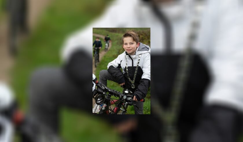 Als kinderburgemeester van Rotterdam ben je de stem voor alle Rotterdamse kinderen. Bas Ammerlaan is momenteel kinderburgemeester van Rozenburg. Foto: Jan van der Meijde