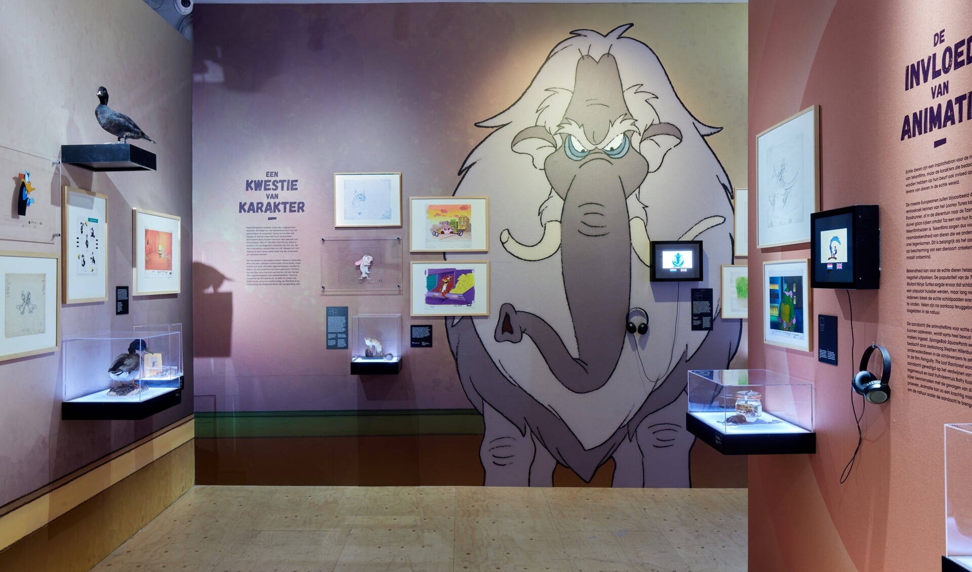  'Van Muis naar Mickey – tekenfilmsterren ontmoeten hun familie' in het Natuurhistorisch Museum Rotterdam. Foto: Aad Hoogendoorn