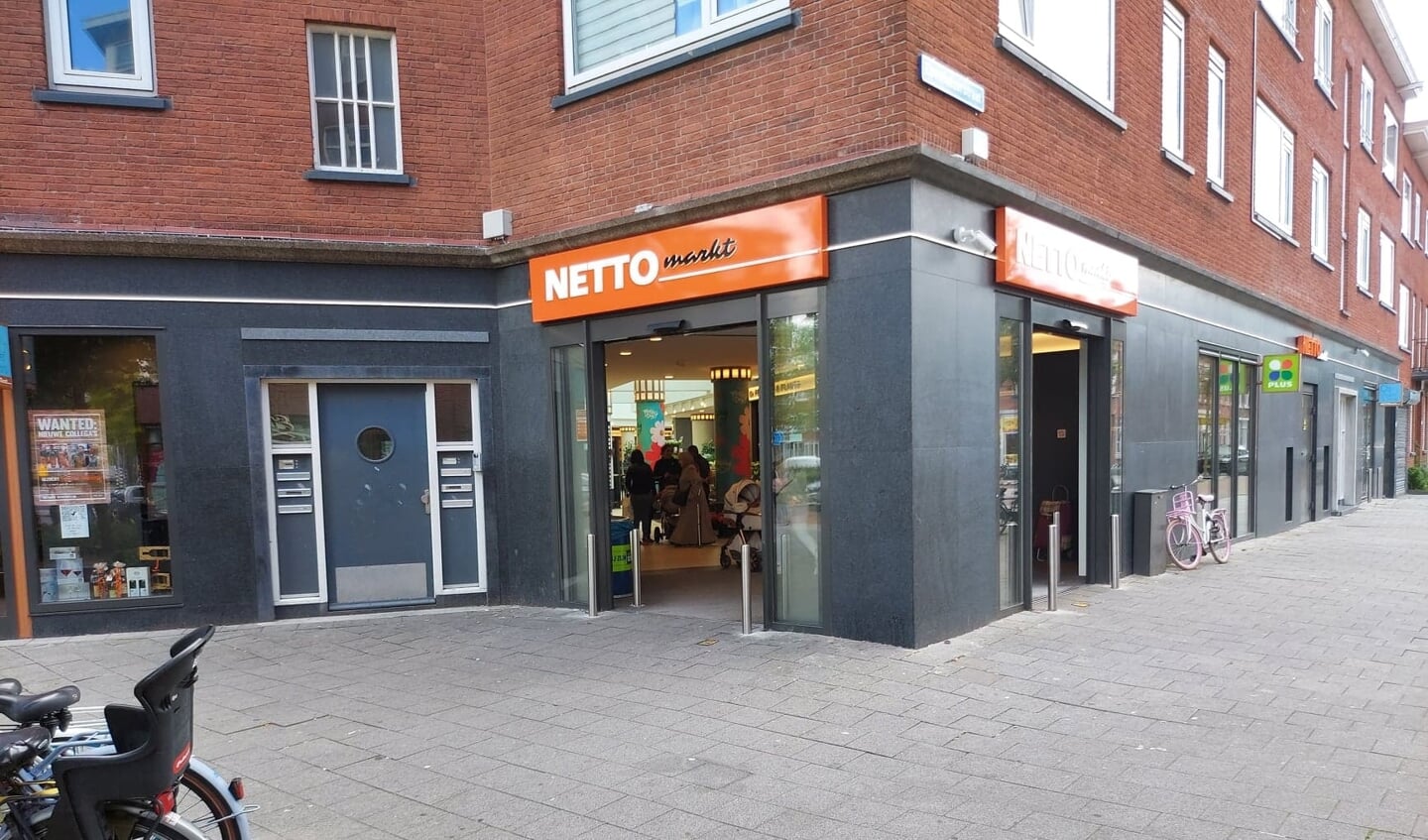 De supermarkt aan de Pleinweg.