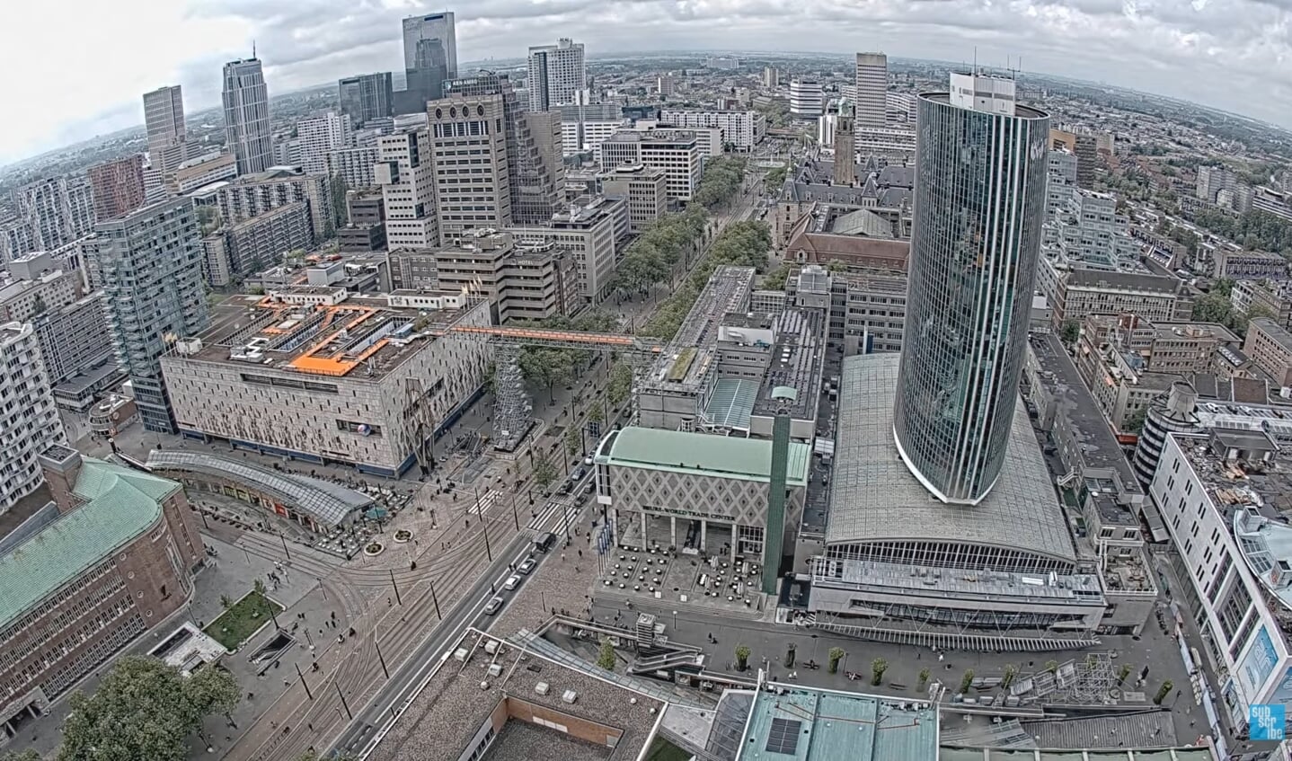 Live meekijken met de bouw van de Rotterdam Rooftop Walk.