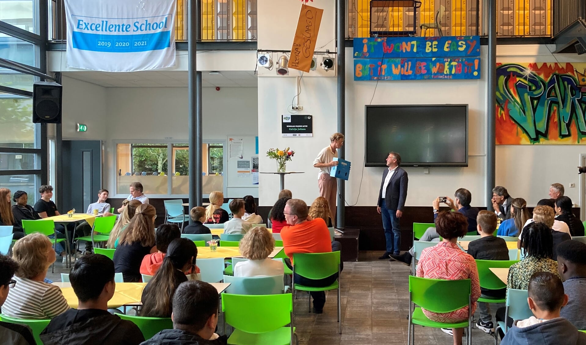 Portus Juliana is een kleine school in Charlois, hartje Rotterdam-Zuid, waar leerlingen een vmbo-diploma halen voor de theoretische of gemengde leerweg. Foto: pr 