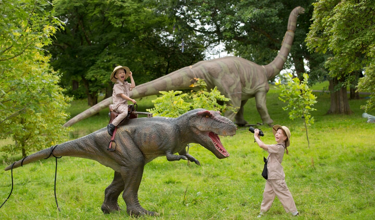 Jurassic Encounter zal deze zomer helaas niet te zien zijn in het Beatrix Park in Schiedam. Foto: pr