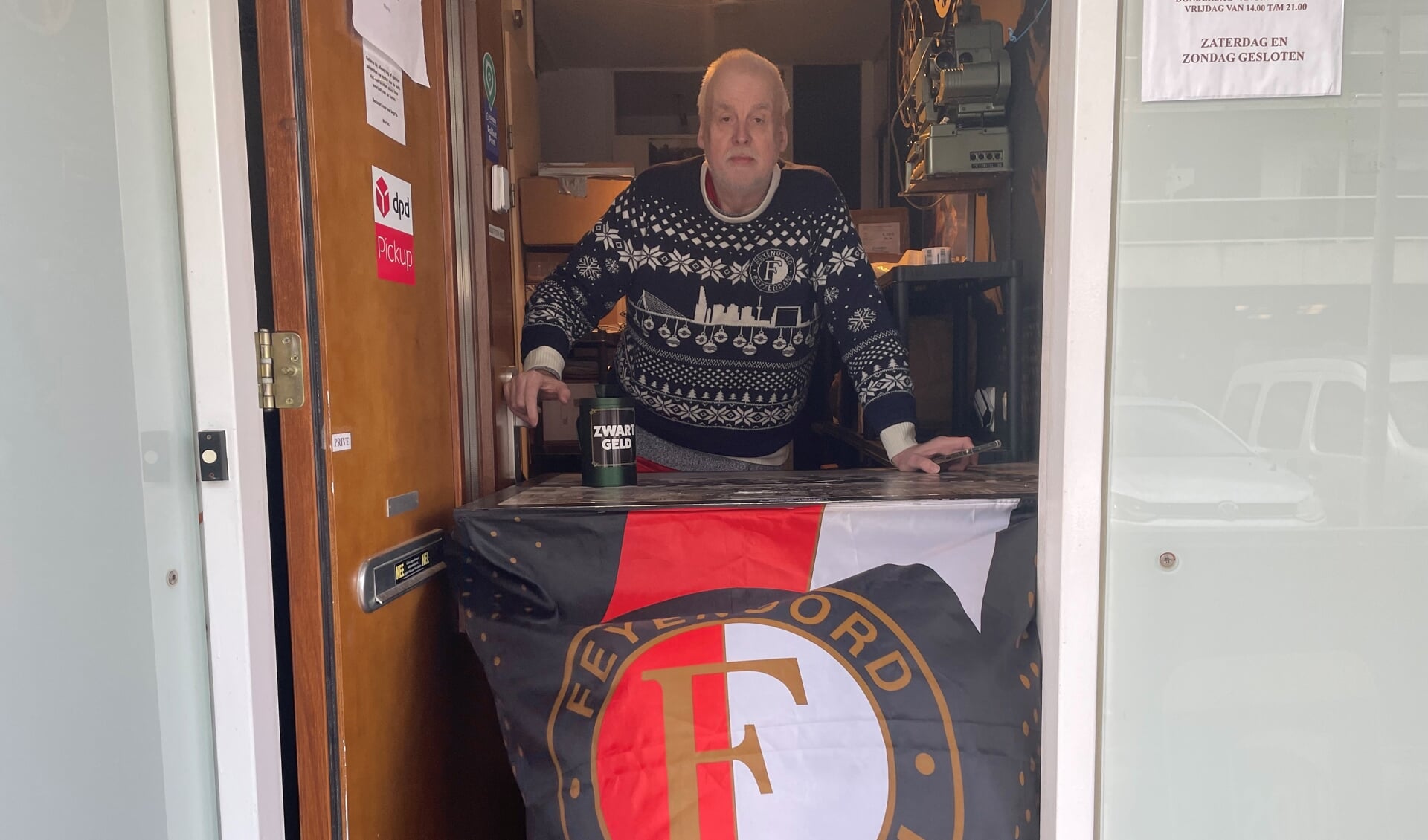 Martin woont dan wel in de Ajaxstraat, maat laat er geen onduidelijkheid over zijn dat Feyenoord zijn cluppie is! Foto: Mark Boninsegna