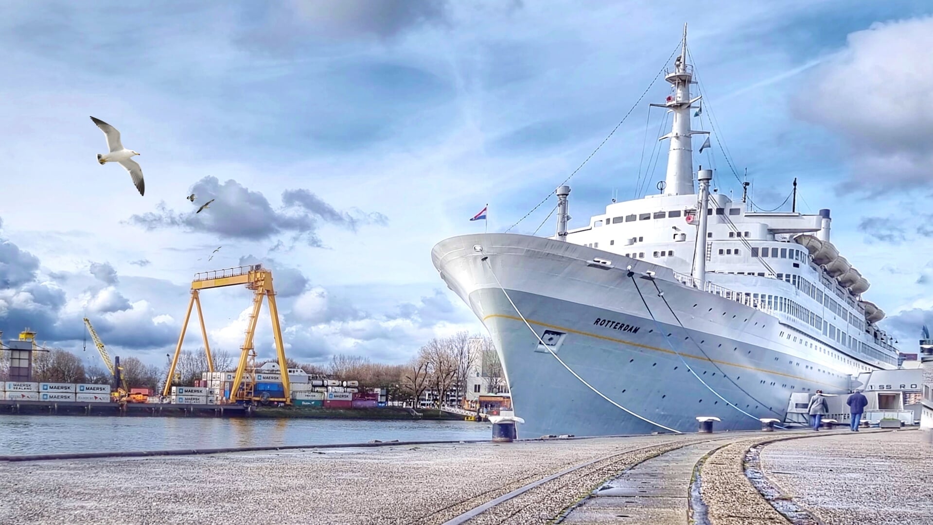 Herinneringen aan het ss Rotterdam ‘De grande dame is de kers op de