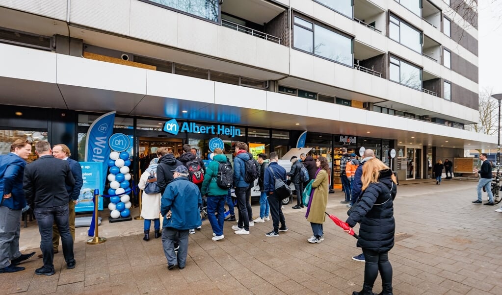 In één Uur Liefst Duizend Bezoekers Na Opening Verbouwde Albert Heijn ...