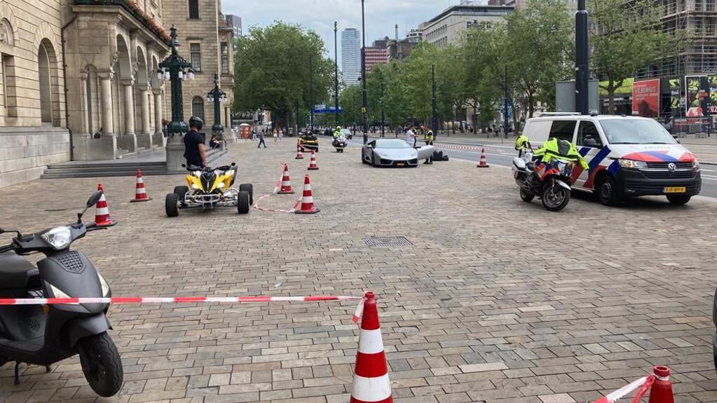 Fikse boetes tegen geluidsoverlast van lawaaierige auto’s en motoren