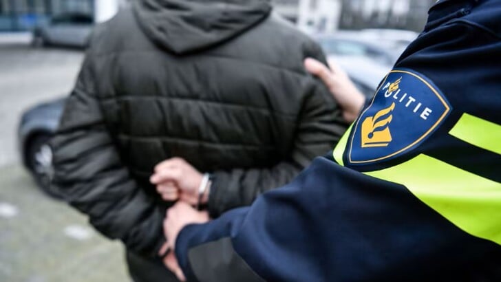Het gaat om twee Rotterdammers van 15 en 16 jaar oud en om een 15-jarige jongen uit Albrandswaard. Foto: archief politie.nl