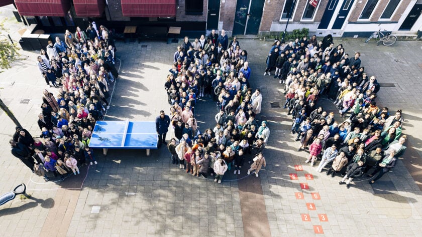 Deze week vierde de Talmaschool in Crooswijk haar honderdjarig bestaan. Foto: Pamela van Gelderen