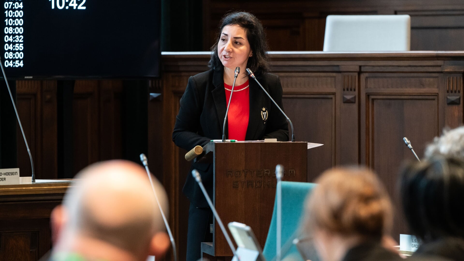 Vanessa Bruin in de gemeenteraad. Foto: Hans Tak