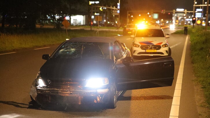 Twee automobilisten kwamen door onbekende oorzaak met elkaar in botsing. Foto: Spa-Media