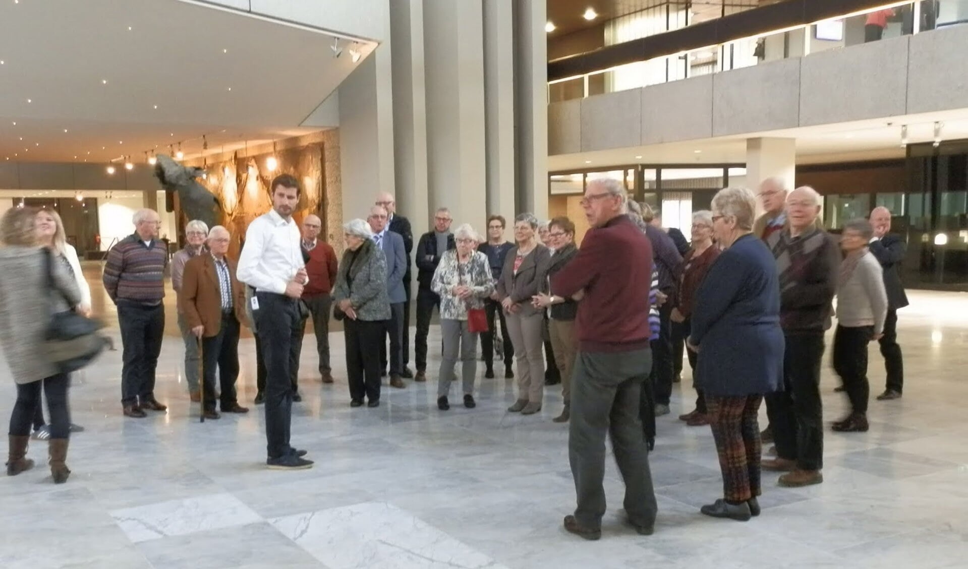 Op vrijdag 3 februari bracht een grote groep Lieshoutse senioren een bezoek aan het provinciehuis in Den Bosch