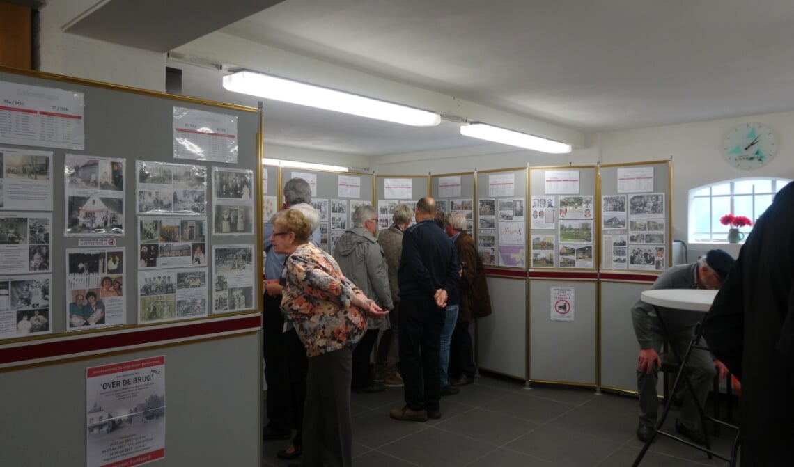 Archieffoto: tentoonstelling bij Heemkamer De Lange Vonder