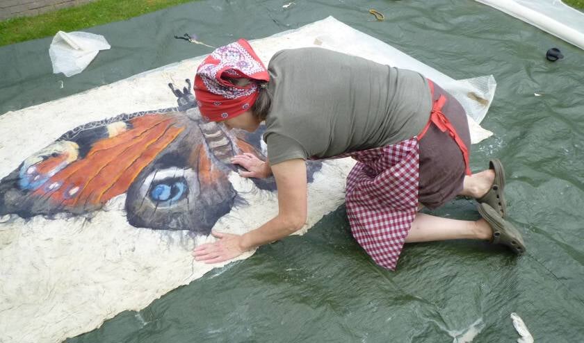 Jeanne de Jong aan het werk | Fotonummer: 117633