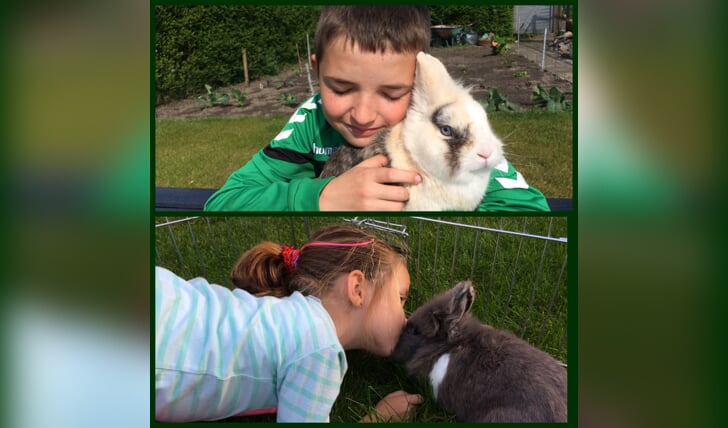 Bram met ‘Pim’ en Anica met ‘Pom’. Pim en Pom zijn onze twee lieve konijnen.  Ingezonden door: Simone Henderikx
