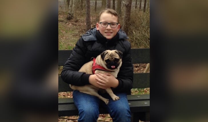 Rick van Aspert (13) gek op ‘Puga’. Ingezonden door: M.C. de Ridder