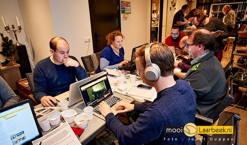 de jaarlijkse dorpskwis van beek en donk Kwizut heeft zich deze avond weer afgespeeld met 51 teams.