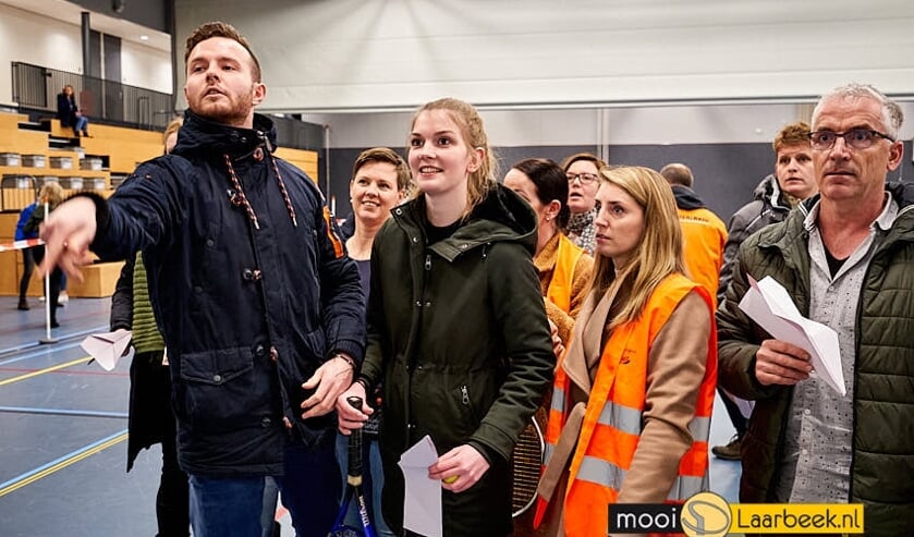 de jaarlijkse dorpskwis van beek en donk Kwizut heeft zich deze avond weer afgespeeld met 51 teams.