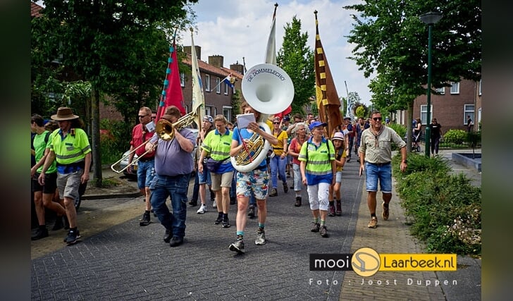 de processie vanuit valkenswaard naar handel heeft in Lieshout een rustplaats.