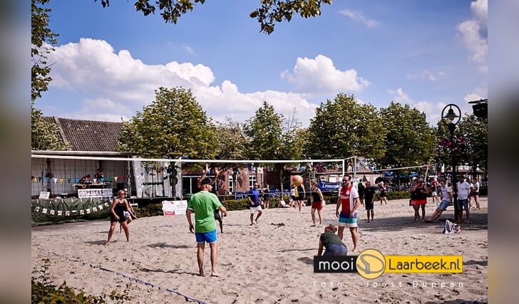 op 22 en 23 juni 2019 werd op het heuvelplein in beek en donk het jaarlijks beachvolleybal tournooi gehouden door BeDoVo