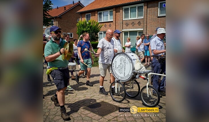 de processie vanuit valkenswaard naar handel heeft in Lieshout een rustplaats.
