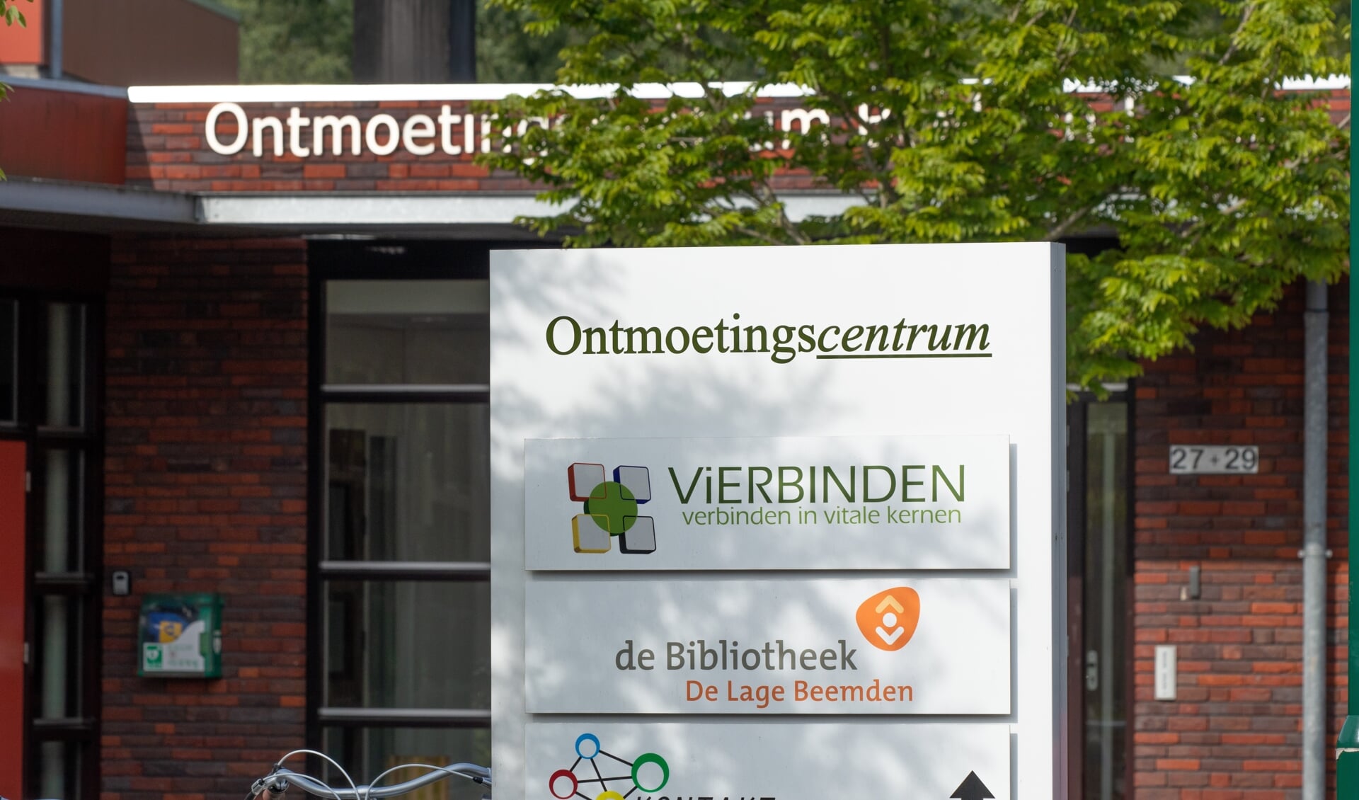 De stichting ViERBINDEN is gevestigd in het Ontmoetingscentrum in Beek en Donk