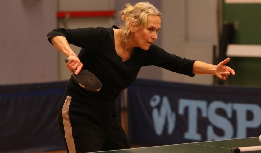 Bettine Vriesekoop komt naar TTV Een en Twintig | Fotonummer: 8c2317