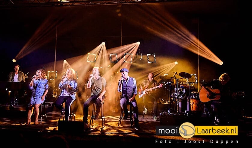 In het Openluchttheater van Mariahout vond het concert van de Edwin Evers Band plaats