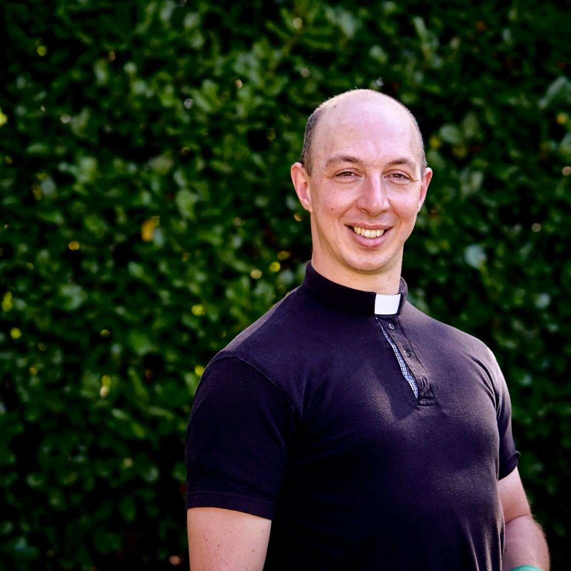 <p>Pastor De Jong</p>