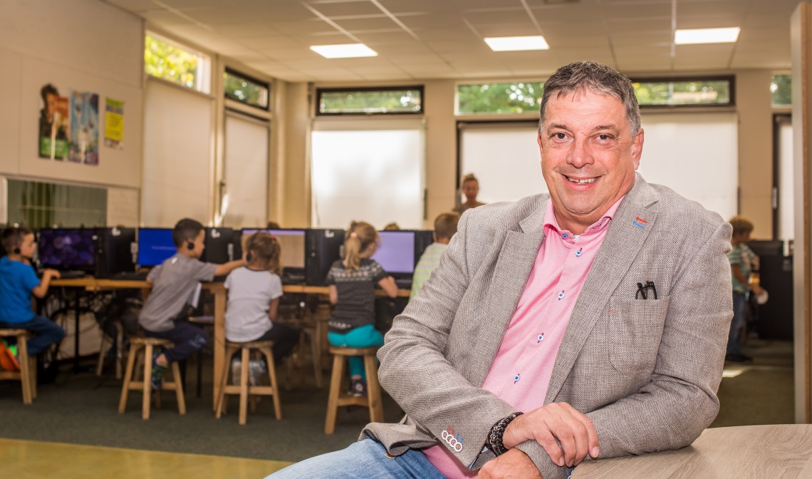 Directeur Dries Klösters van Basisschool De Muldershof