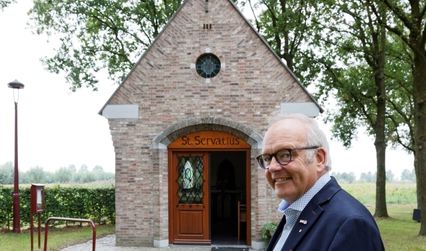 Louis Doomernik bij de Servatiuskapel in Lieshout | Fotonummer: 3cab74