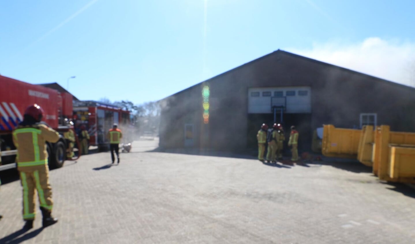 Uitslaande brand bij een loods in Lieshout 
