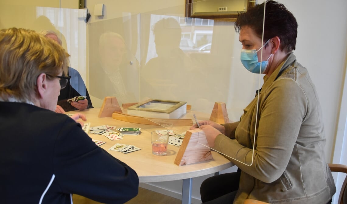 <p>Met enkele beschermende maatregelen is het mogelijk om weer spelletjes te spelen</p>