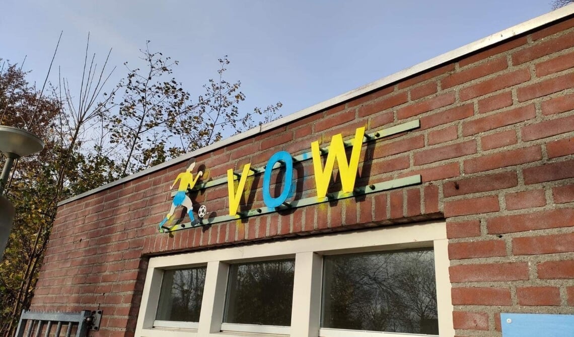 VOW kleurt geel en blauw in aanloop naar de derby