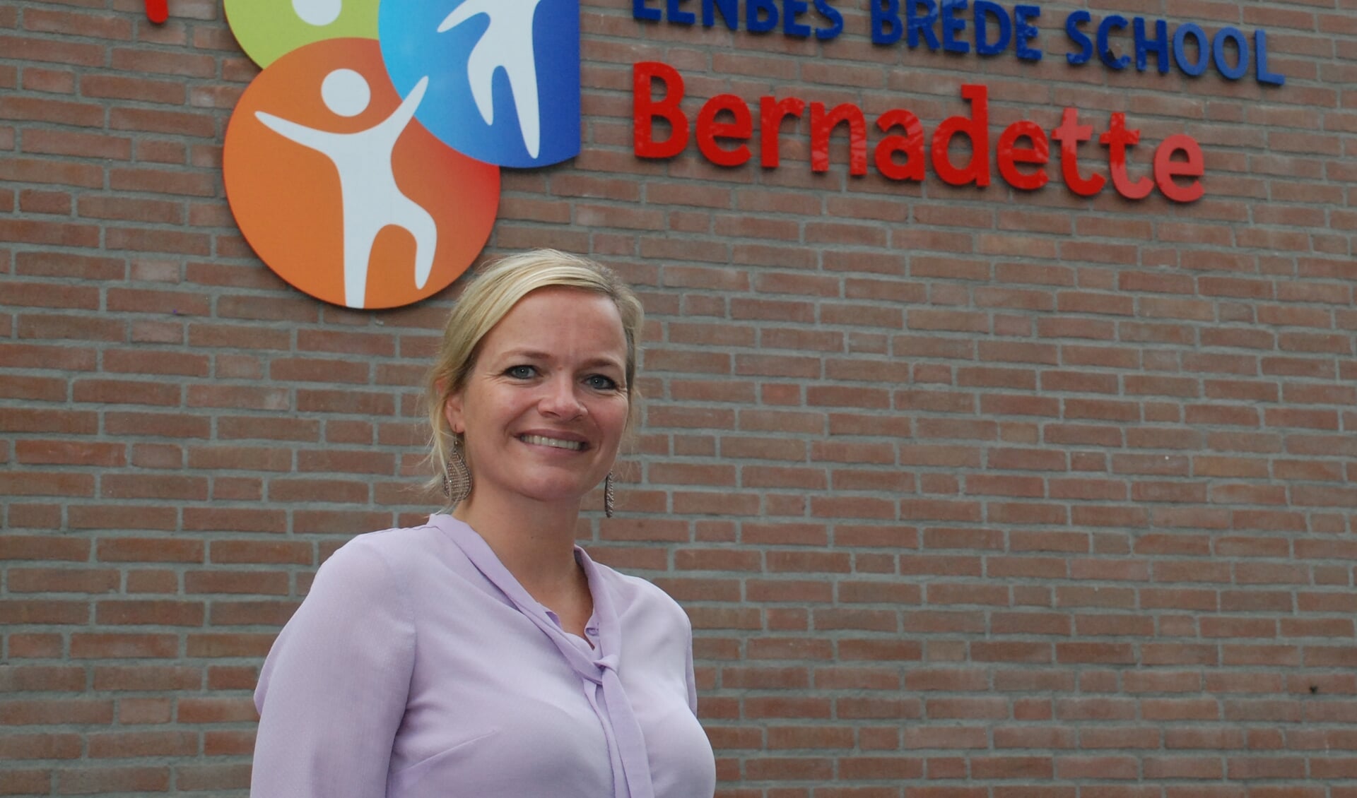 Nieuwe directeur Brede Basisschool Bernadette Paulien van der Werf