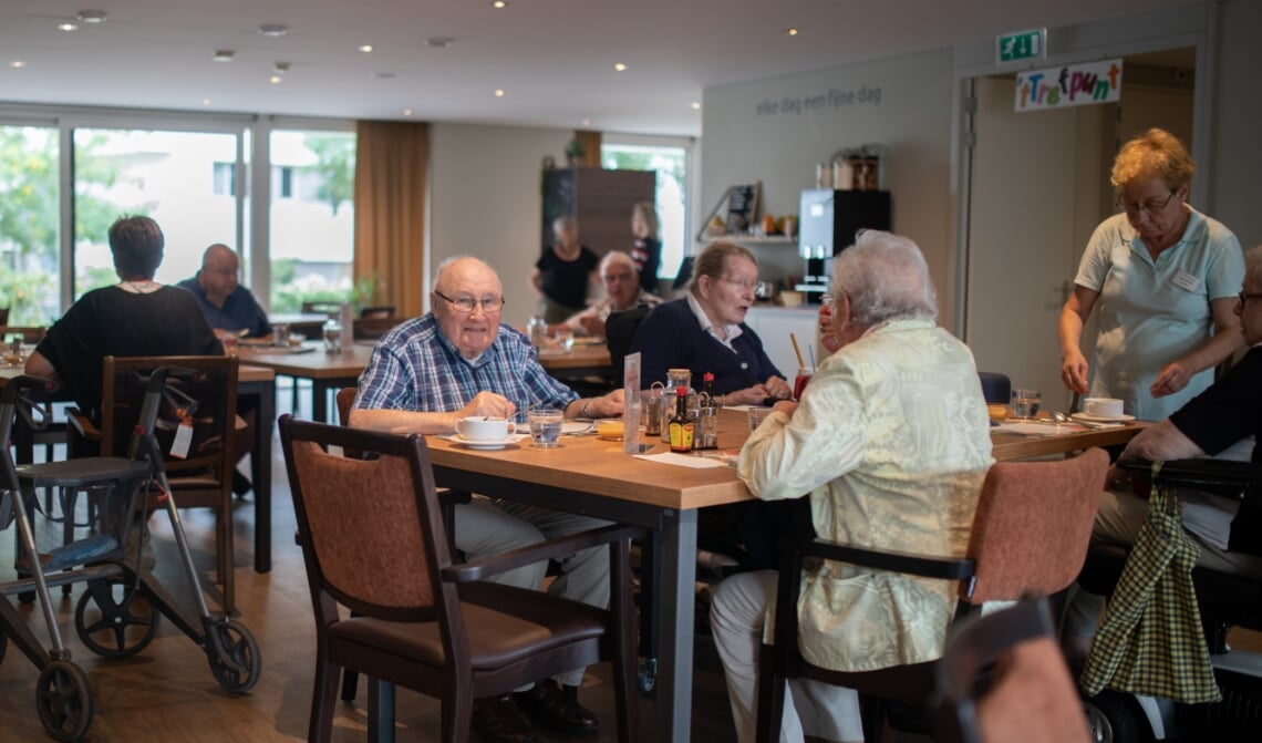 De Buurtkamer op Zonnetij
