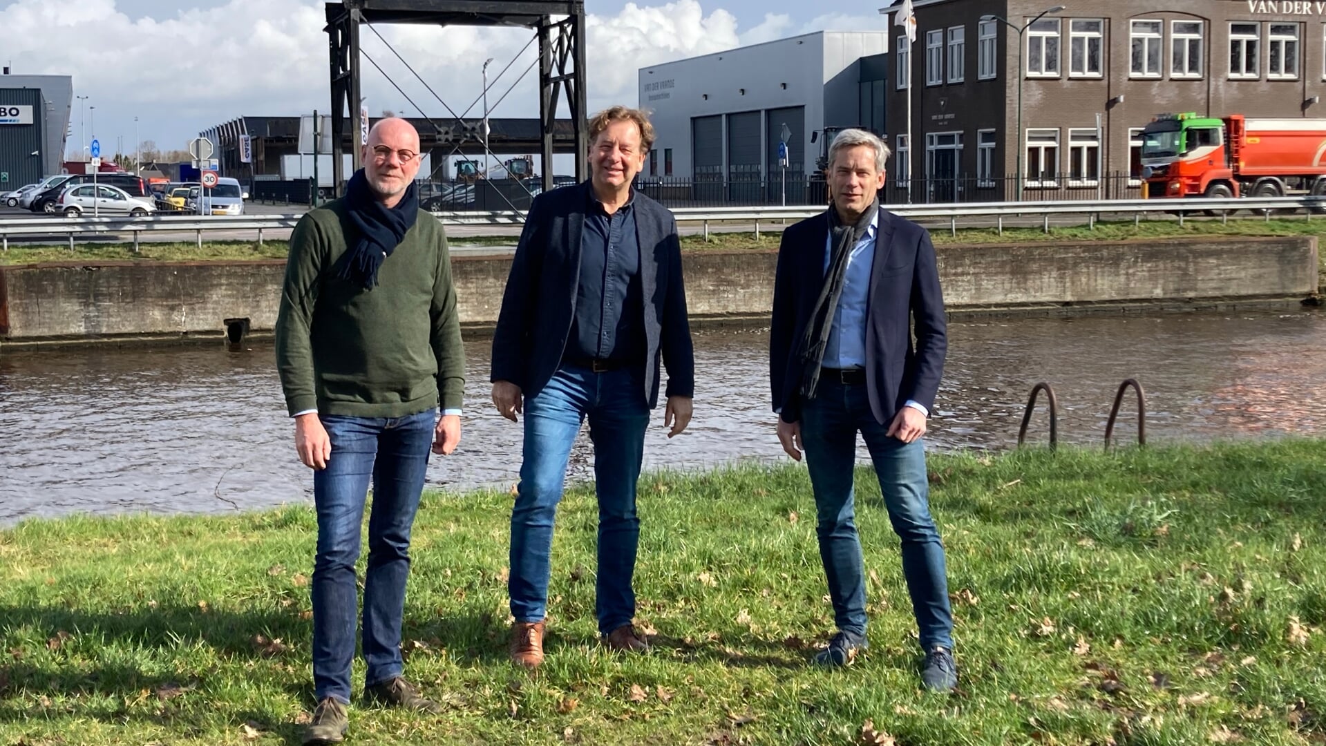Frank Kemme, Andries Mulder en Frits Swinkels (v.l.n.r.) van coöperatie Laarbeek Energie.