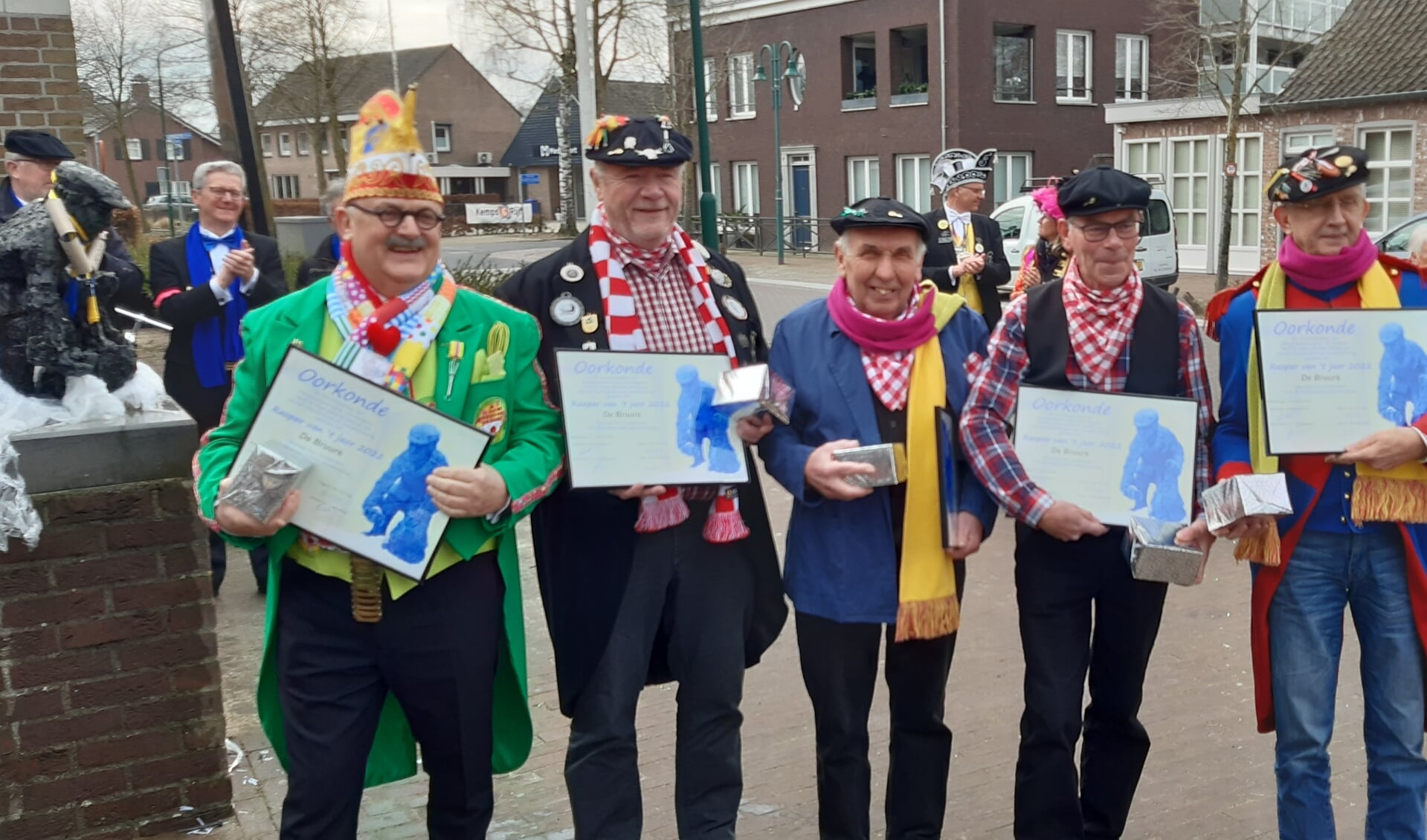 De Bruurs v.l.n.r: Ronald van Halteren, Gerard Verhoeven, Cor van Veggel, Henk vd Put en Willy Vereijken.
