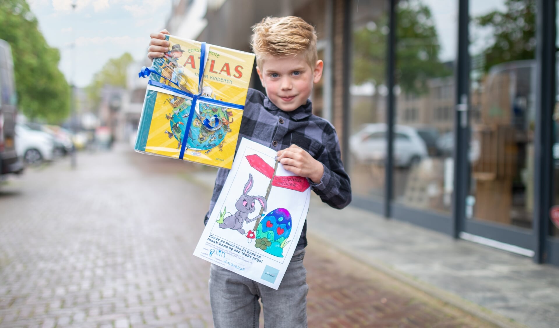 De 5-jarige Collin Puts won met zijn kleurplaat de hoofdprijs