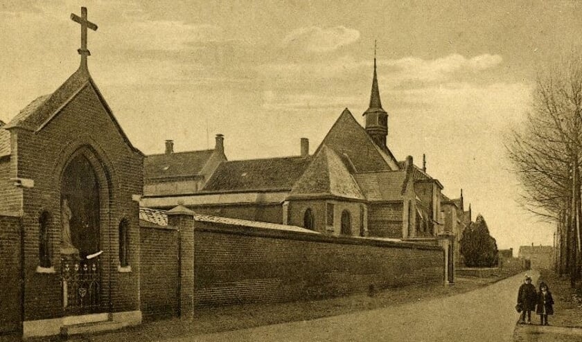 Het kloostercomplex rond 1936.