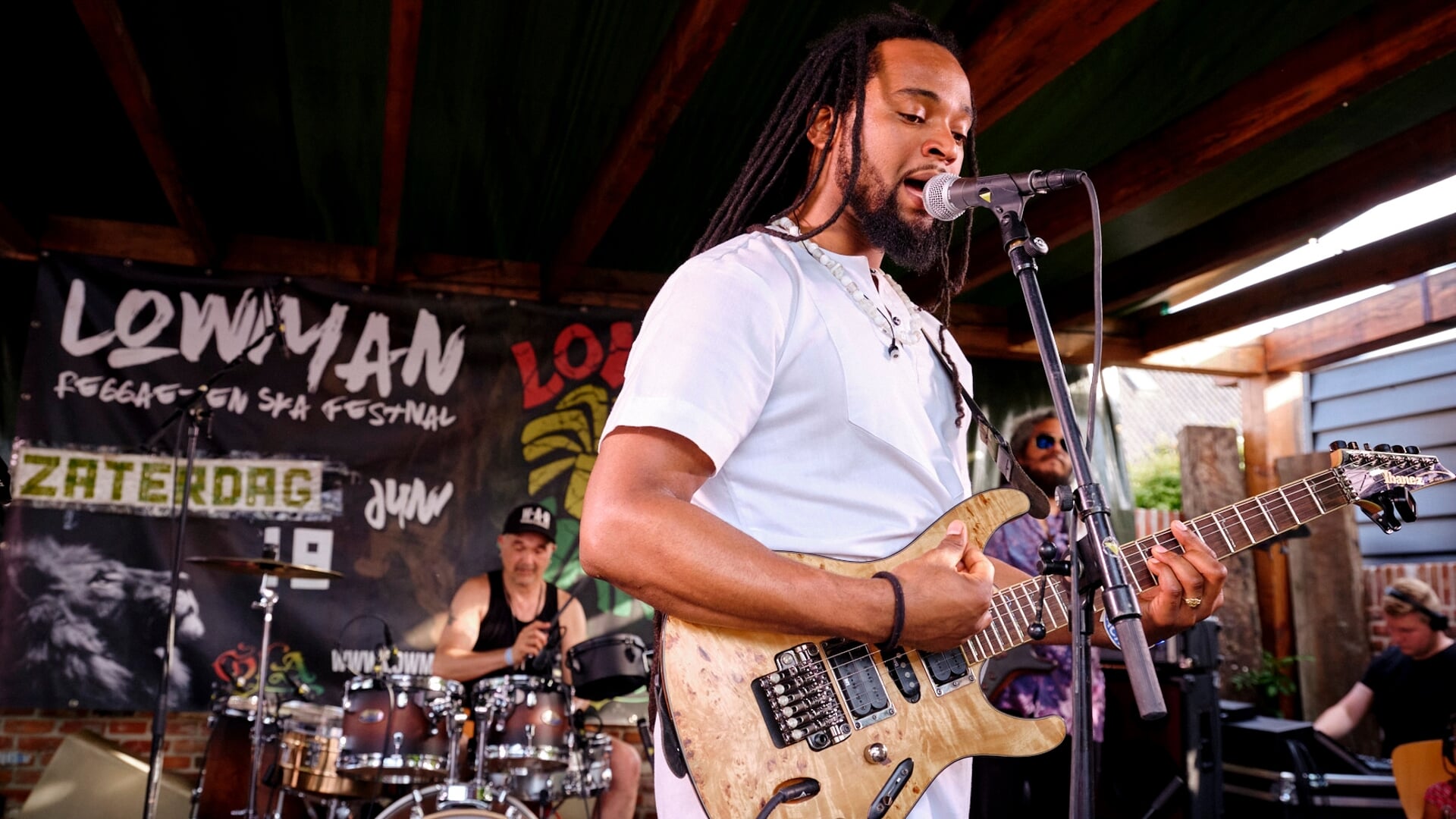 Lowman reggae en ska festival bij Open Jongeren Centrum, OJA, in Aarle-Rixtel( © foto: joost Duppen )