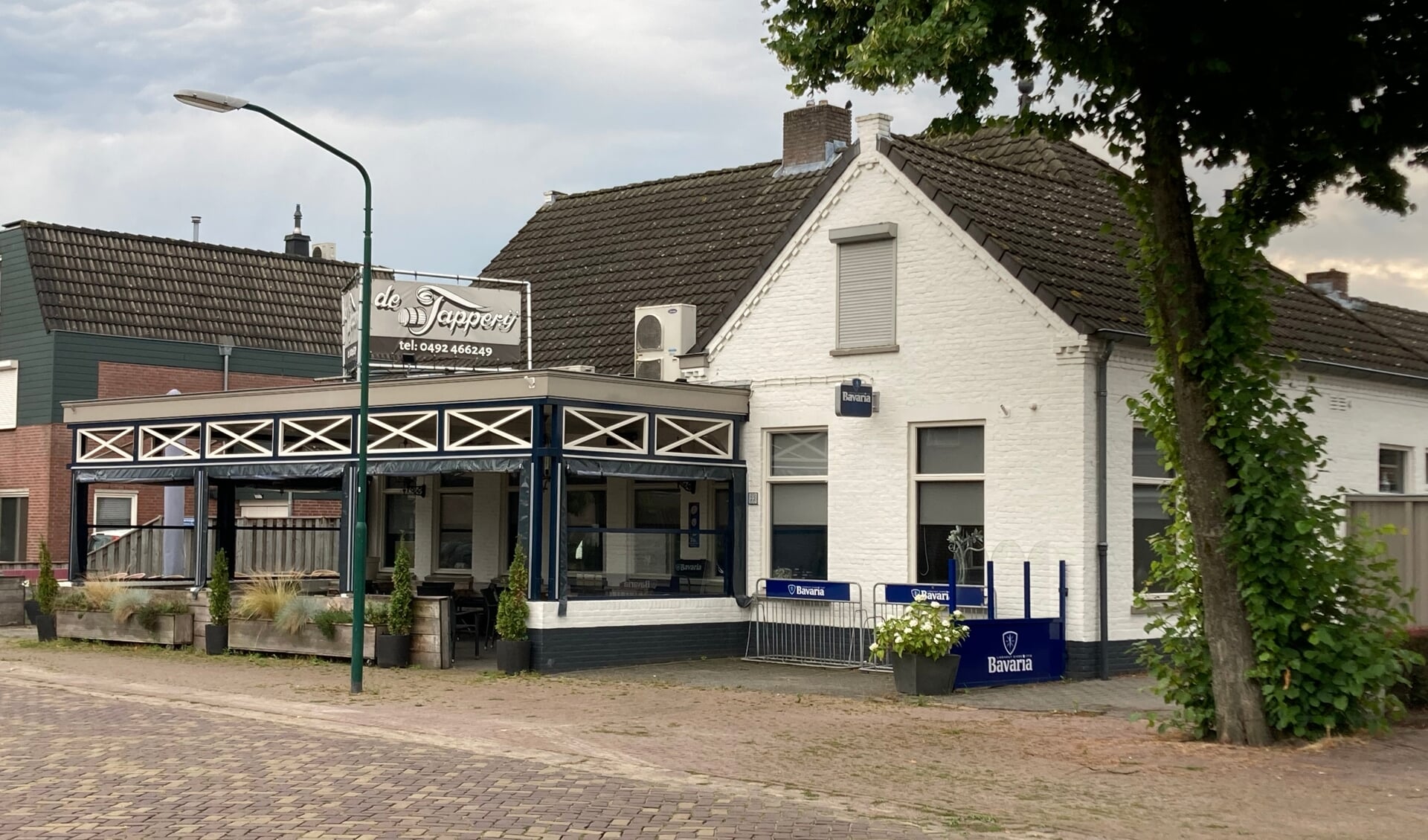 Café - Zaal de Tapperij in Beek en Donk.