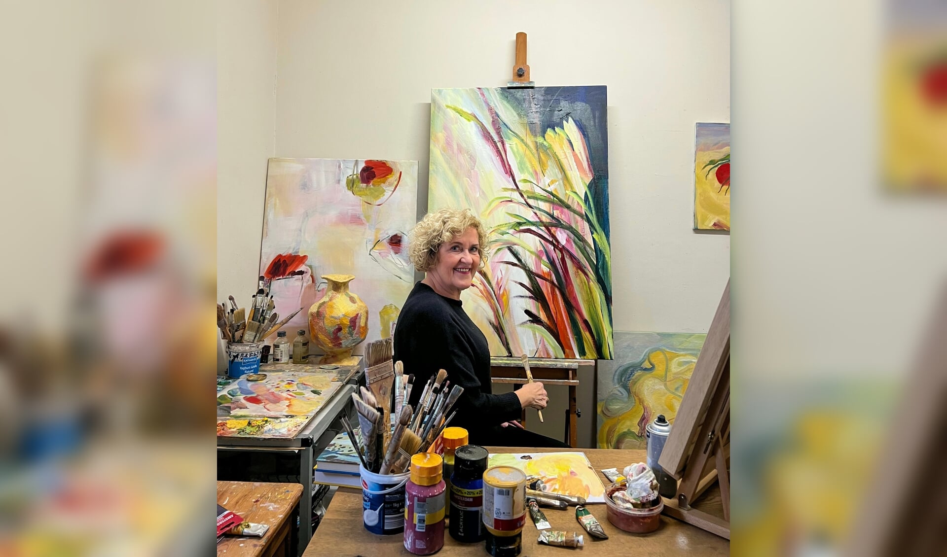 Anita Roijackers in haar atelier