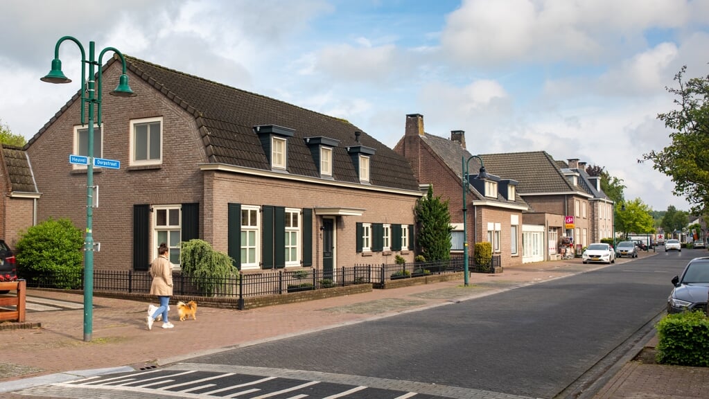 Dorpsstraat 1 en 3 in Lieshout