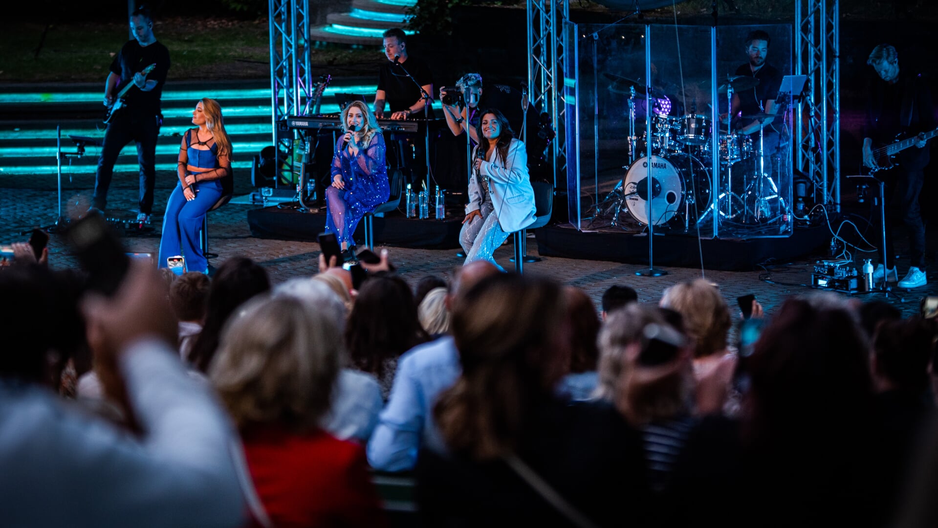 Swingend feestje met OG3NE in Openluchttheater - Al het nieuws uit Laarbeek