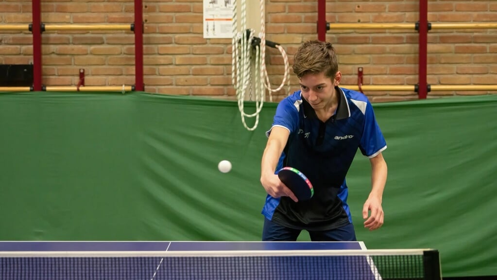 Tjeerd van Rijbroek in actie namens het jeugdteam.