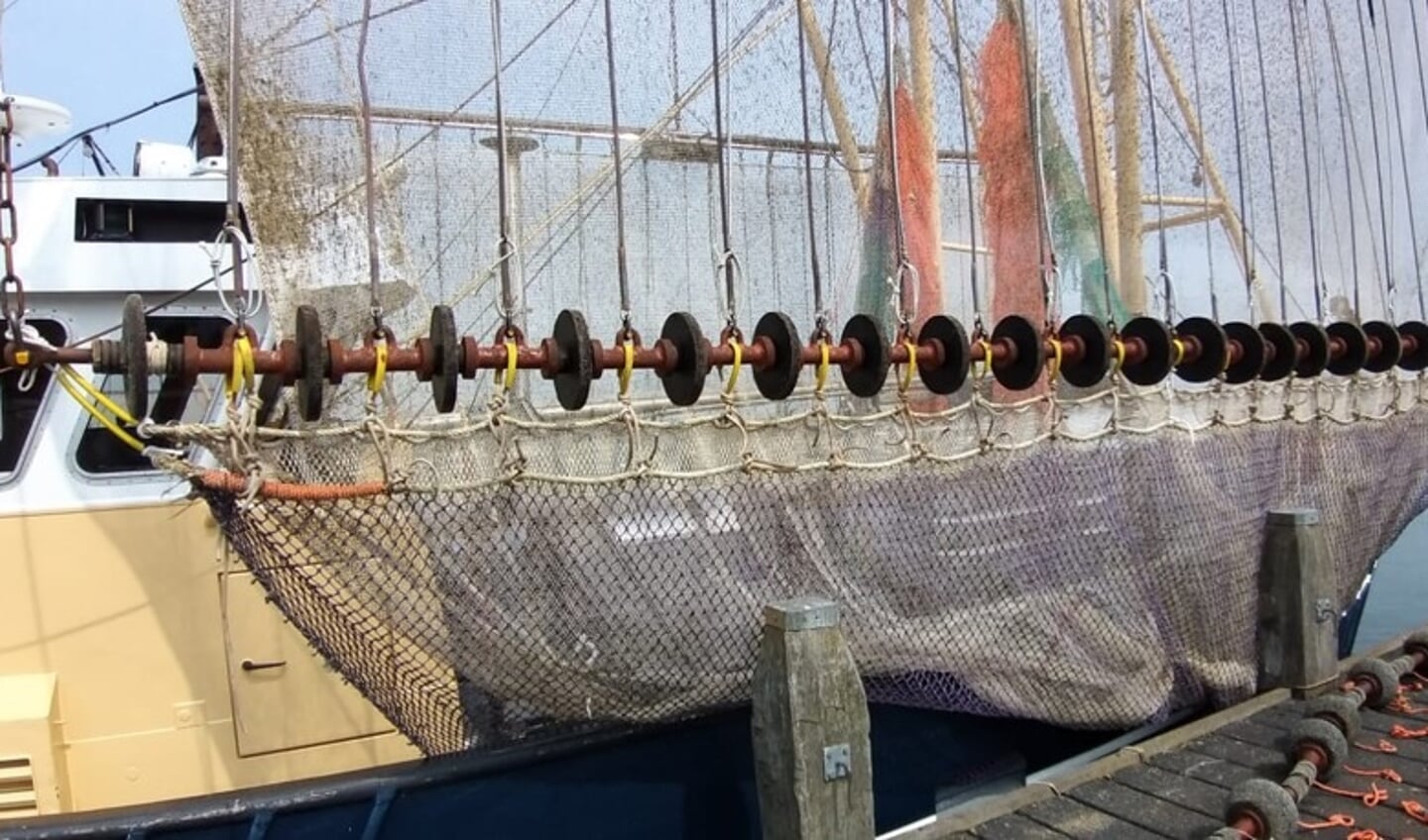 H Klossenpees waarbij de klossen zijn vervangen door rubberen schijven, getest op de ST 24. (Foto: Peke Wouda)