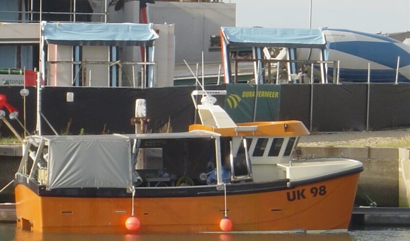 H De UK 98 was een van de catamarans in de staandwantvisserij.