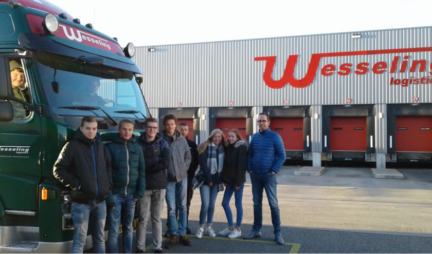 Leerlingen van het Northgo op bezoek bij Wesseling. | Foto: pr.